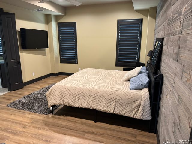 1275 Cypress Creek, Kerrville, TX 78003