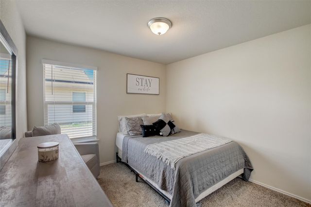 511 Kyra LN, Taylor, TX 76574