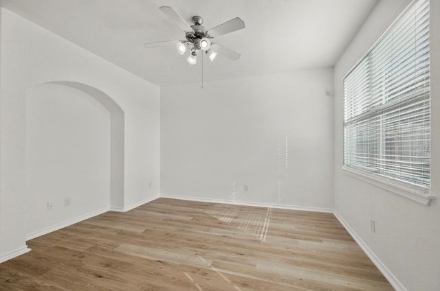 2911 Hackamore Hollow Lane, Houston, TX 77014
