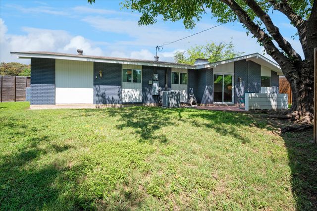 1526 Oates Drive, Dallas, TX 75228