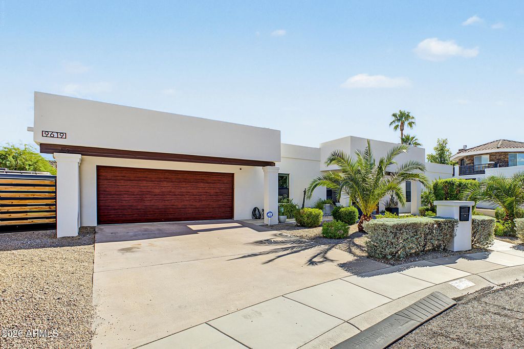 9619 N 33RD Street, Phoenix, AZ 85028 — photo 2