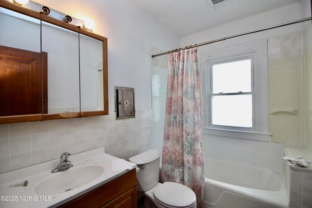 3904 Burton Avenue, Toledo, OH 43612