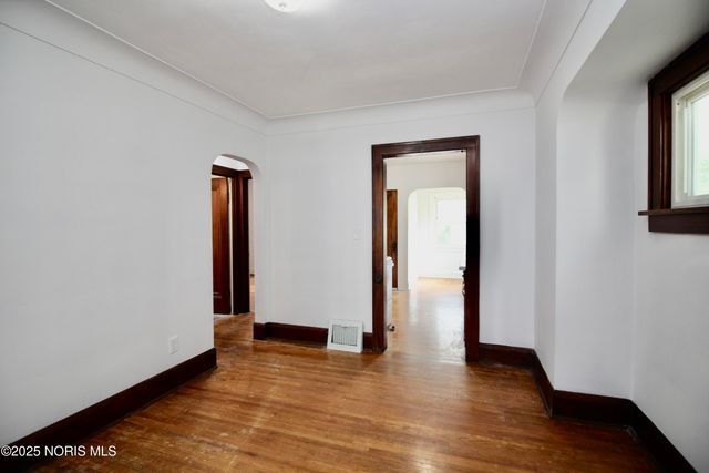 3904 Burton Avenue, Toledo, OH 43612