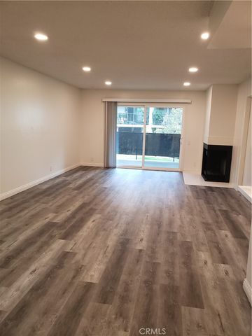 254 E Fern Avenue 106, Redlands, CA 92373