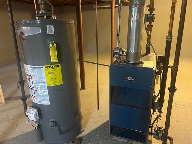 48 Narrows Rd, Bristol, RI 02809