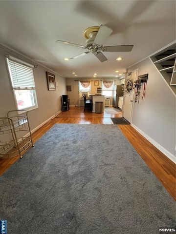 134B Hastings, Rutherford, NJ 07070