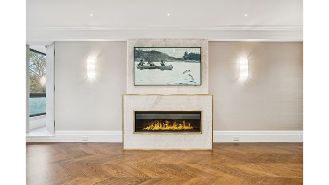 923 5th Ave Apt 4A, New York City, NY 10021