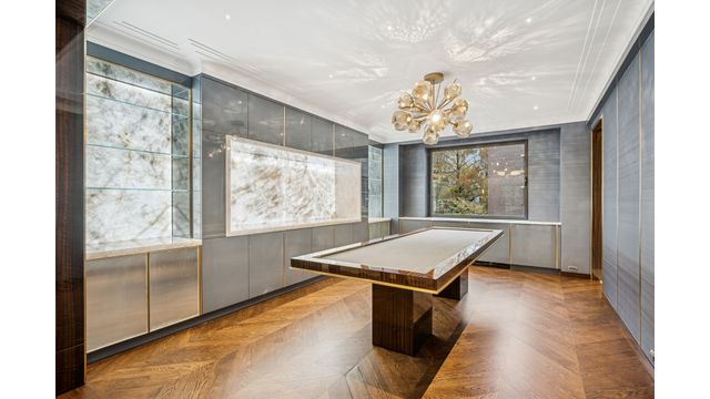 923 5th Ave Apt 4A, New York City, NY 10021