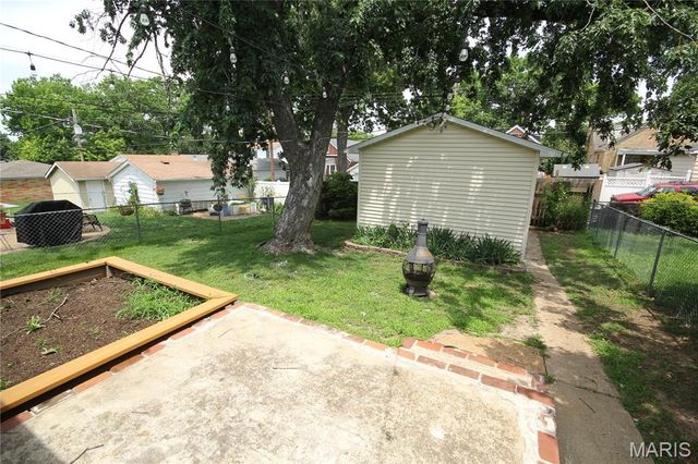5477 Oleatha Avenue, St Louis, MO 63139