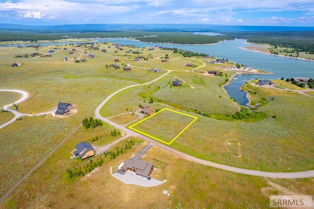 Image 5 of property listing at 3754 Cove Road, Island Park, ID 83429