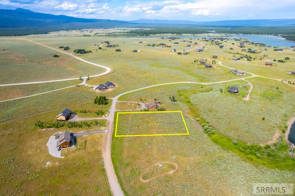 Image 6 of property listing at 3754 Cove Road, Island Park, ID 83429