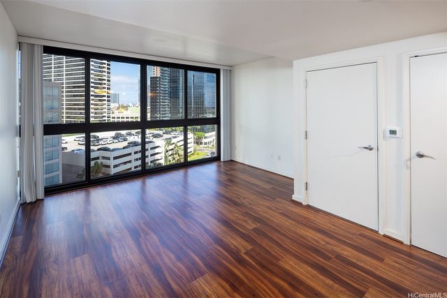 600 Queen Street 904, Honolulu, HI 96813