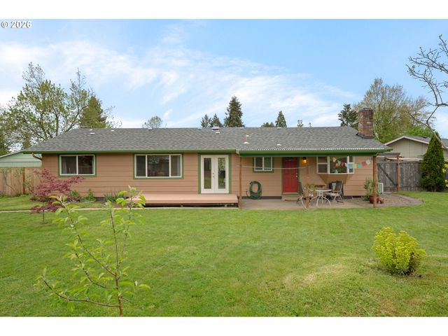 2154 PRINCETON Dr, Eugene, OR 97405