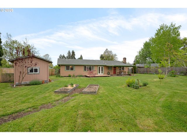 2154 PRINCETON Dr, Eugene, OR 97405