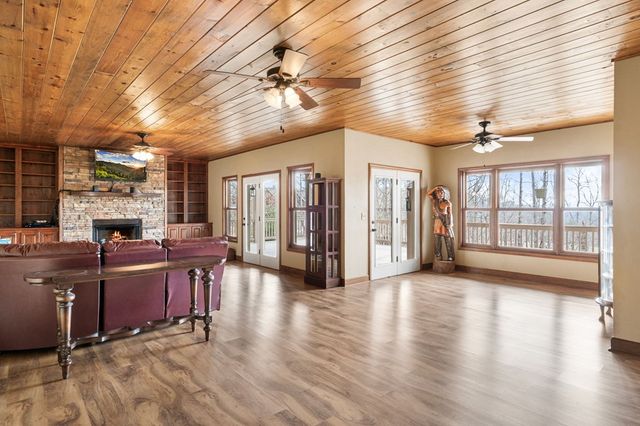 163 Yellow Maple Lane, Murphy, NC 28906