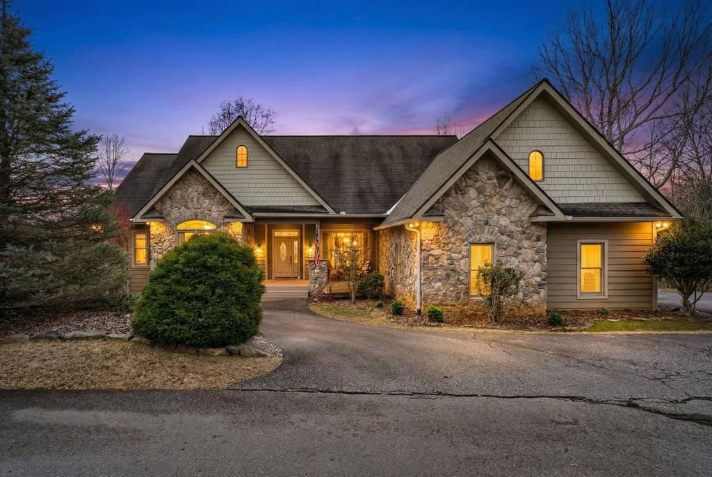 163 Yellow Maple Lane, Murphy, NC 28906