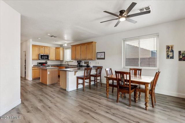 462 W MYRTLE Drive, Chandler, AZ 85248