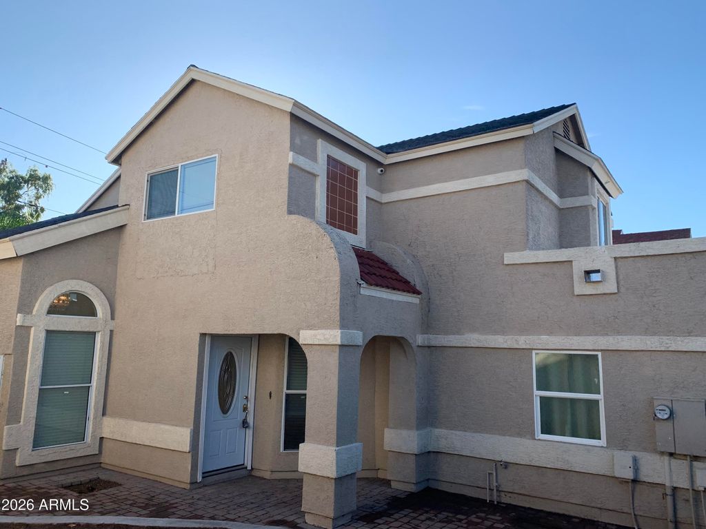 19033 N 6th Street, Phoenix, AZ 85024