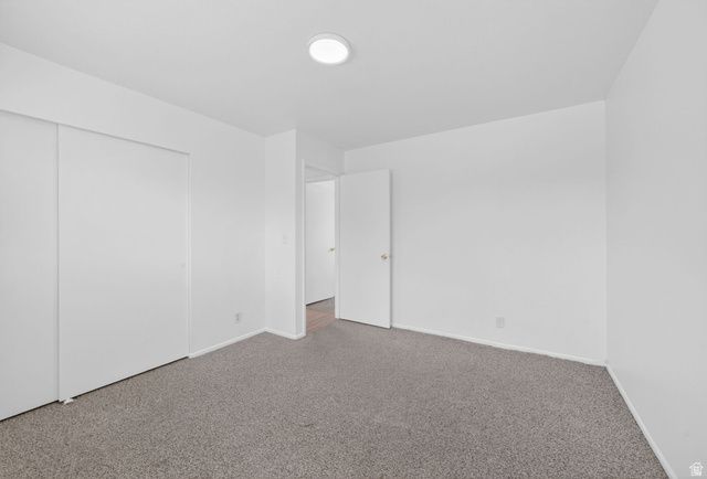 6166 S CUMULUS CIR, Kearns, UT 84118