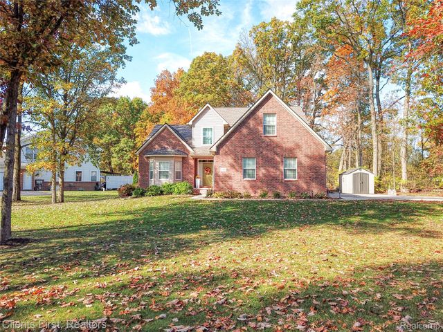 1291 Courtney Court, Hartland Township, MI 48353