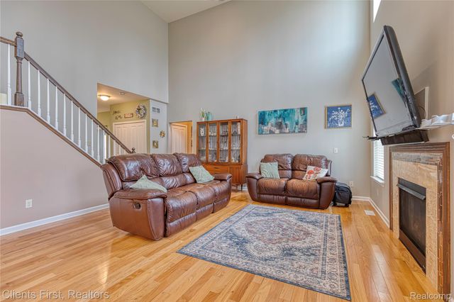 1291 Courtney Court, Hartland Township, MI 48353