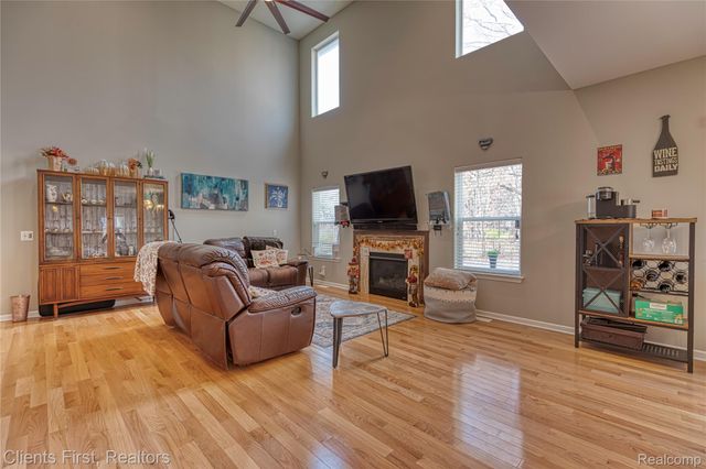 1291 Courtney Court, Hartland Township, MI 48353