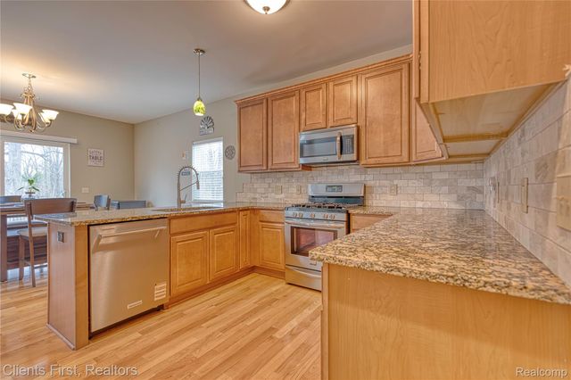 1291 Courtney Court, Hartland Township, MI 48353