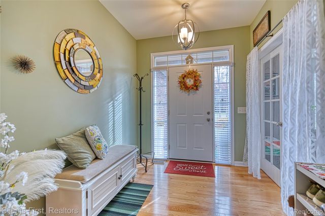 1291 Courtney Court, Hartland Township, MI 48353