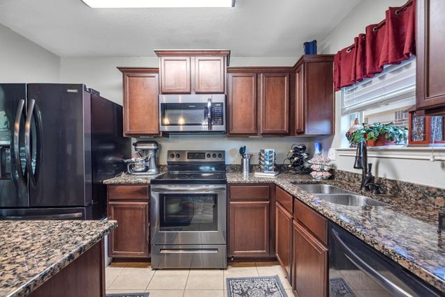 405 Hawks View Drive, La Marque, TX 77568