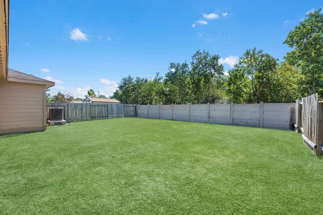 405 Hawks View Drive, La Marque, TX 77568