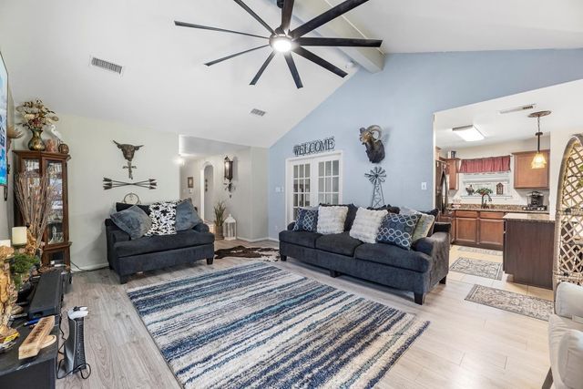 405 Hawks View Drive, La Marque, TX 77568