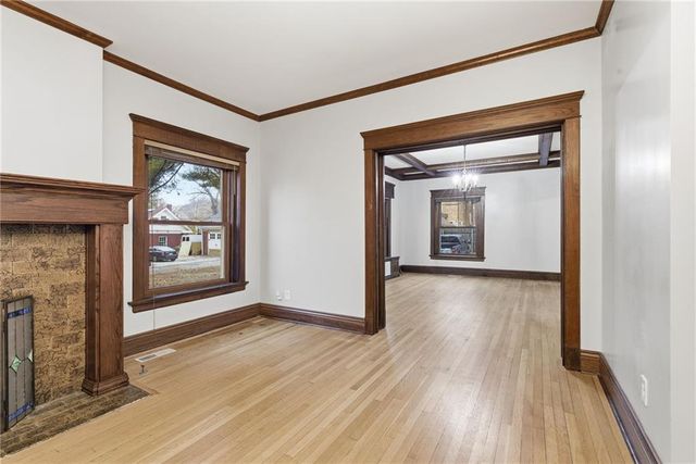 3516 Charlotte Street, Kansas City, MO 64109