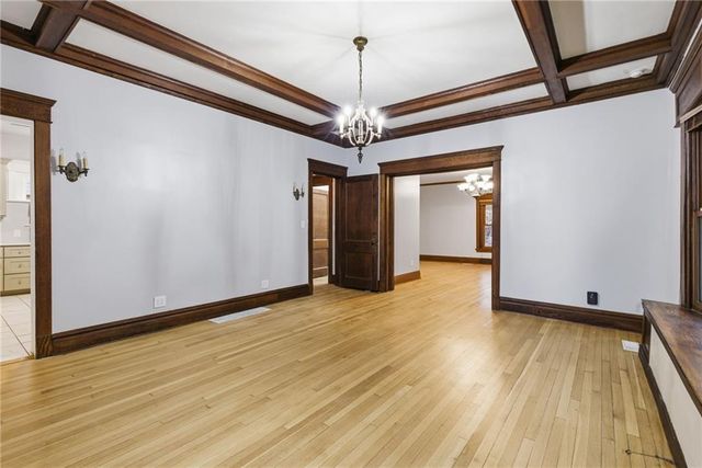 3516 Charlotte Street, Kansas City, MO 64109