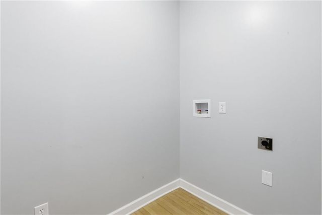 3516 Charlotte Street, Kansas City, MO 64109