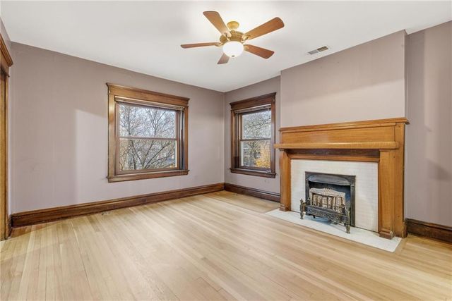 3516 Charlotte Street, Kansas City, MO 64109