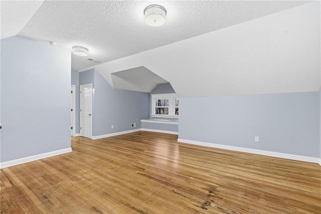 3516 Charlotte Street, Kansas City, MO 64109