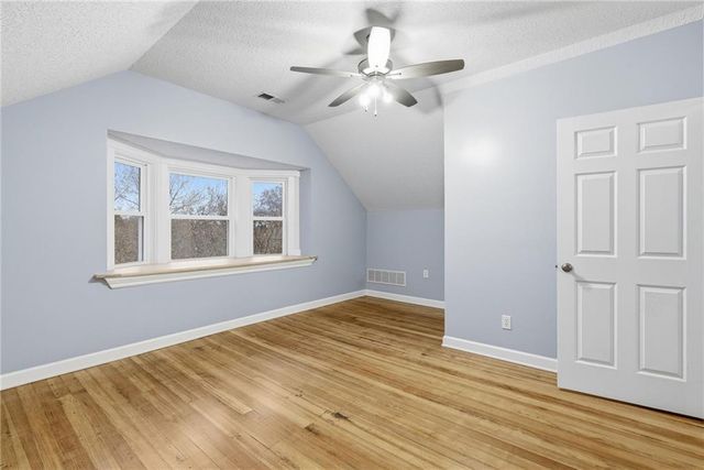 3516 Charlotte Street, Kansas City, MO 64109