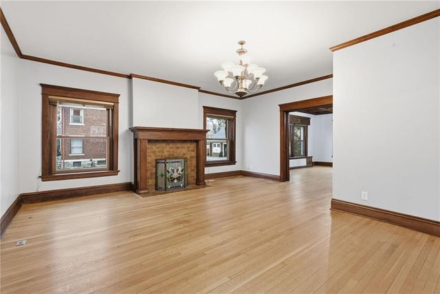 3516 Charlotte Street, Kansas City, MO 64109