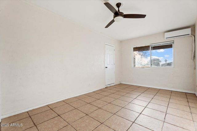 9245 S 4TH Avenue, Phoenix, AZ 85041