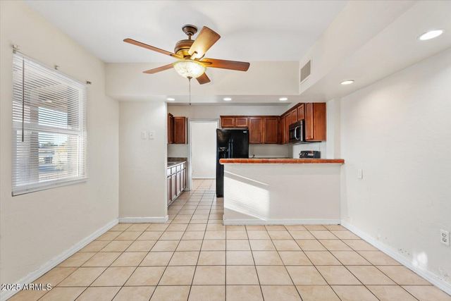 9245 S 4TH Avenue, Phoenix, AZ 85041