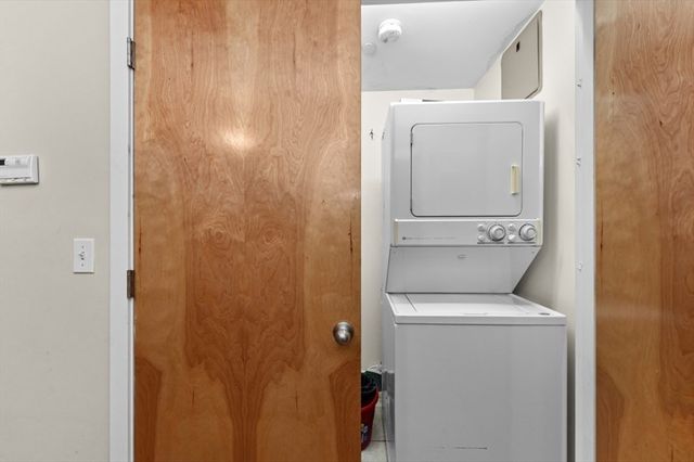 24 Bay State Rd 5, Cambridge, MA 02138