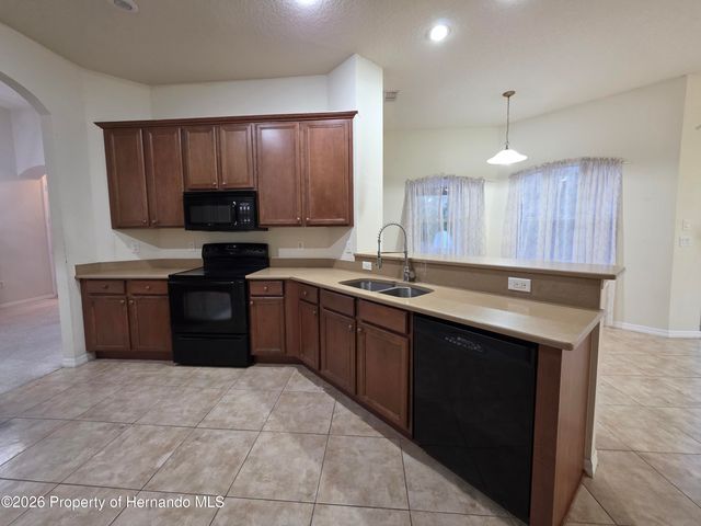 9 Sycamore Court, Homosassa, FL 34446