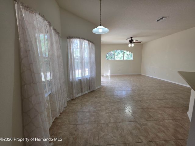 9 Sycamore Court, Homosassa, FL 34446