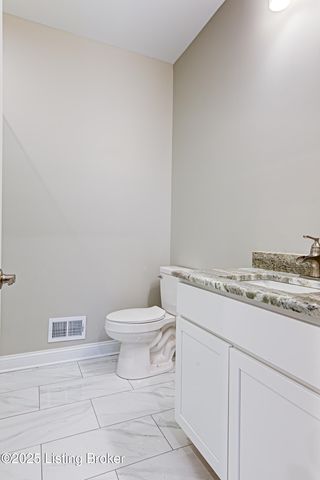 4412 Stone Wynde Dr, Louisville, KY 40272