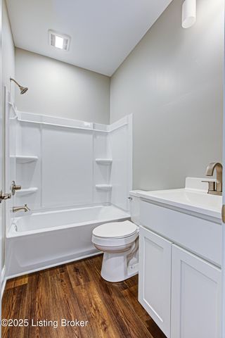 4412 Stone Wynde Dr, Louisville, KY 40272