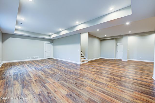 4412 Stone Wynde Dr, Louisville, KY 40272