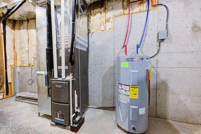 4412 Stone Wynde Dr, Louisville, KY 40272