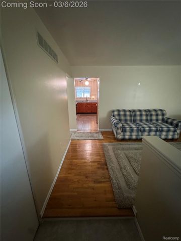 9828 Barkley Street, Van Buren Charter Township, MI 48111