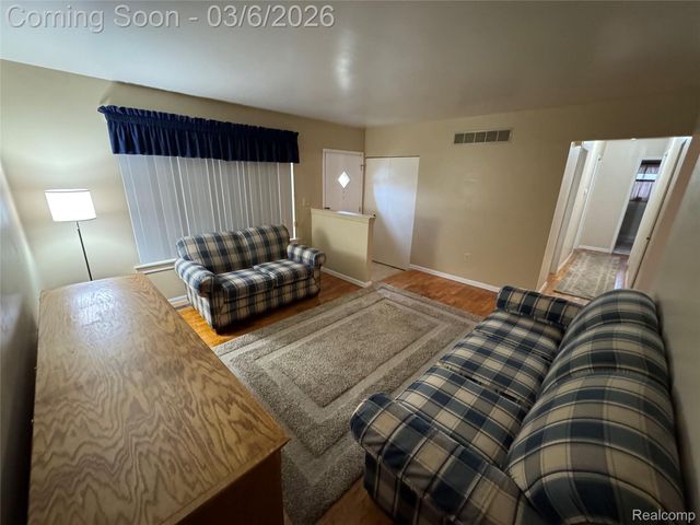 9828 Barkley Street, Van Buren Charter Township, MI 48111