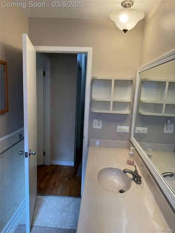 9828 Barkley Street, Van Buren Charter Township, MI 48111